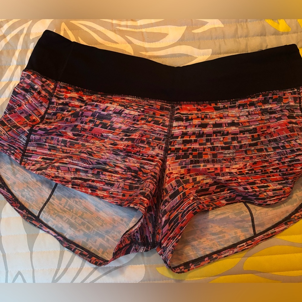 Lululemon Speed Up short